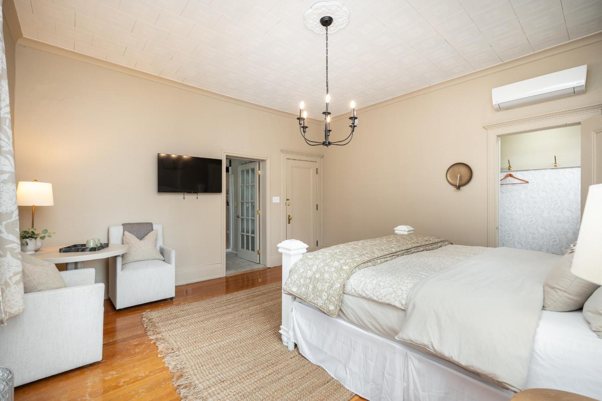 No. 5 East Bed and Breakfast Winnipeg Eksteriør billede